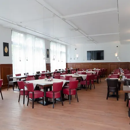 Stern Hotel